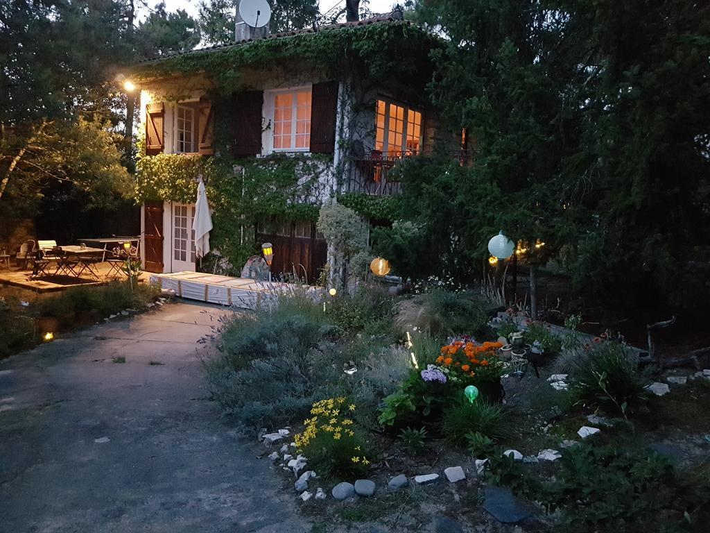Villa Akwaba ピラ・シュル・メール エクステリア 写真